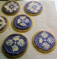 Stencil cookies