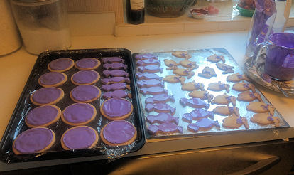 Stencil cookies