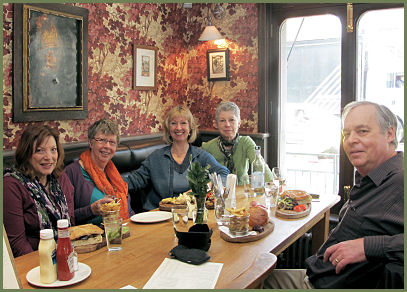 Lunch at Kew with the London Ladies